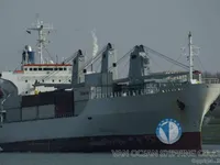 Ọkọ̀ tí ó mú epo / kemikali fún tà