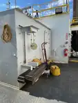 Ọkọ̀ ojú omi tí ó mú ìdọ̀tí fún tà