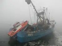 Ọkọ̀ tí ó mú ẹja fún tà