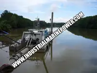 Ọkọ̀ ojú omi tí ó mú ìdọ̀tí fún tà