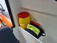 Ọkọ̀ ojú omi tí ó mú àwọn ìkọ́kọ̀ fún tà