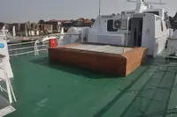 Ọkọ̀ ojú omi ìrìn-àjò fún tà