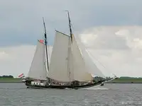 Yacht fún tà