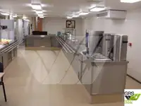 Ọkọ̀ ojú omi tí ó mú àwọn ìkọ́kọ̀ fún tà