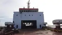 Ọkọ̀ tí wọn fi maa ń gbé ohun èlò tí ó ní ìdáná fún tà