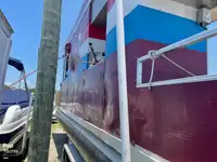 Pontoon fún tà