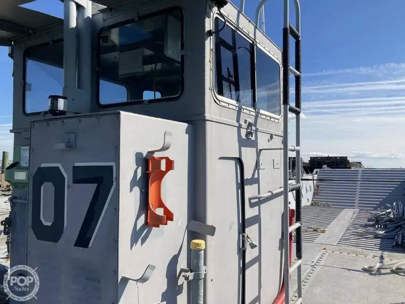 Ọkọ omi Landing, Tank fún tà