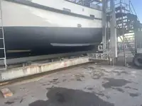 Ọkọ̀ tí ó mú ẹja fún tà