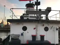 Ọkọ omi ti o fa fún tà