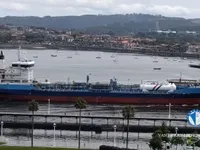 Ọkọ̀ tí ó mú epo / kemikali fún tà