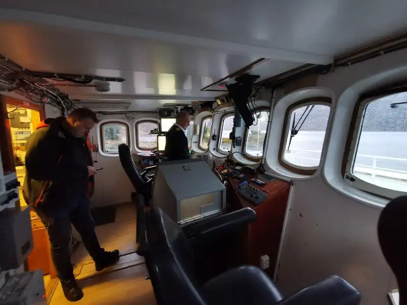 Ọkọ̀ tí ó mú ọkọ̀ rọ̀ fún tà