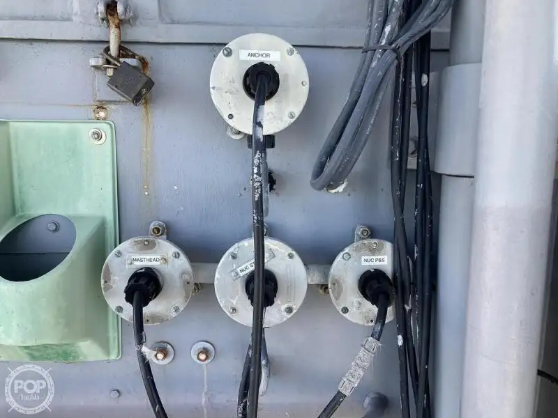 Ọkọ omi Landing, Tank fún tà