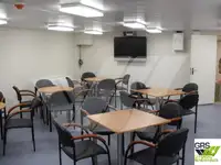 Ọkọ̀ ojú omi tí ó mú àwọn ìkọ́kọ̀ fún tà