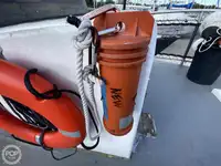 Ọkọ̀ ojú omi ìrìn-àjò fún tà
