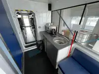 Ọkọ̀ ojú omi tí ó mú àwọn ìkọ́kọ̀ fún tà