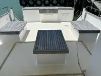 Ọkọ̀ ojú omi ìrìn-àjò fún tà