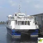 Ọkọ̀ ọpọlọpọ̀ ènìyàn fún tà