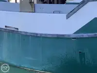 Ọkọ̀ tí ó mú ẹja pọ̀ fún tà