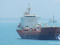 Ọkọ̀ tí ó mú epo / kemikali fún tà
