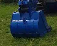 Ọkọ̀ ojú omi tí ó mú ìdọ̀tí fún tà