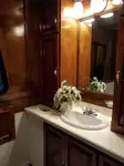 Ọkọ̀ ojú omi ìrìn-àjò fún tà