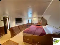 Ọkọ̀ ojú omi ìrìn-àjò fún tà