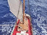 Yacht fún tà