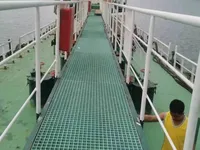 Ọkọ̀ tí ó mú epo / kemikali fún tà