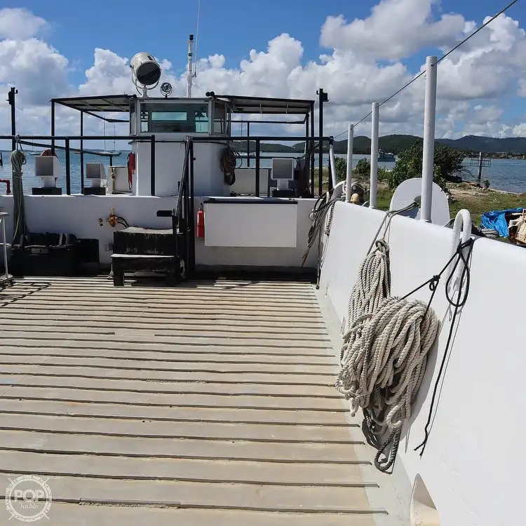 Ọkọ omi Landing, Tank fún tà