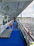 Ọkọ̀ ojú omi ìrìn-àjò fún tà