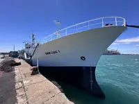 Ọkọ̀ tí ó mú ẹja fún tà
