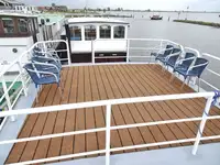 Ọkọ̀ tí ó ń gbé àwọn ohun fún tà