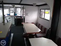 Ọkọ̀ ojú omi kékeré fún tà