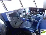 Ọkọ̀ ọpọlọpọ̀ ènìyàn fún tà