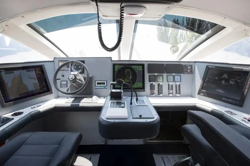 Ọkọ omi Hovercraft fún tà