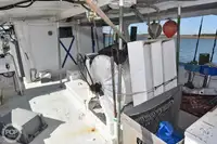 Ọkọ̀ tí ó mú ẹja pọ̀ fún tà