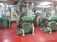 Ọkọ̀ tí ó mú epo / kemikali fún tà