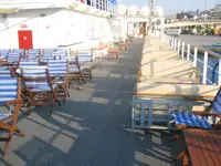 Ọkọ̀ ojú omi ìrìn-àjò fún tà