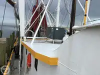 Ọkọ̀ tí ó mú ẹja fún tà