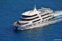 Ọkọ̀ ọpọlọpọ̀ ènìyàn fún tà