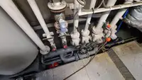 Ọkọ omi ti o mu ọja fún tà
