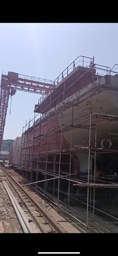 Ọkọ̀ tí ó mú epo / kemikali fún tà