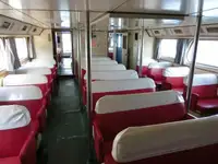 Ọkọ̀ ojú omi ìrìn-àjò fún tà