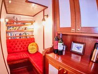 Yacht fún tà