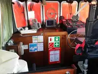 Ọkọ oju-omi àwọn ọlọ́kọkọ fún tà
