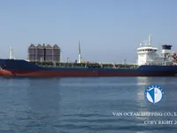 Ọkọ̀ tí ó mú epo / kemikali fún tà