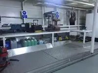 Ọkọ̀ ojú omi ìrìn-àjò fún tà