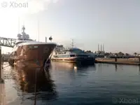 Ọkọ̀ ojú omi ìrìn-àjò fún tà