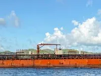 Ọkọ̀ tí ó mú epo / kemikali fún tà