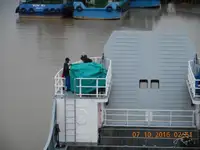 Ọkọ̀ ojú omi tí ó mú àwọn ìkọ́kọ̀ fún tà
